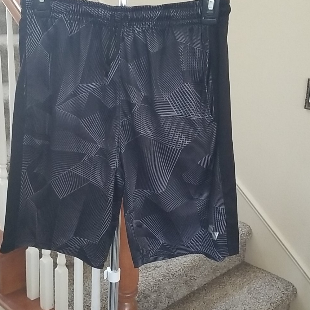 Boy short